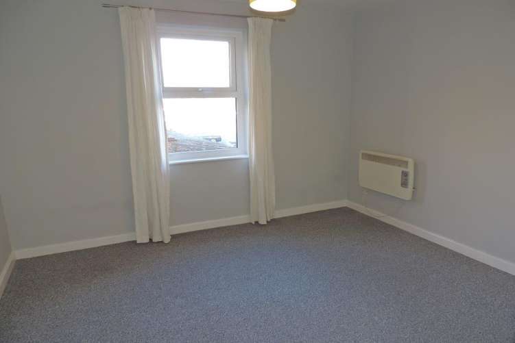 Rbp3rz ZS0q EM5m FC Hxhew