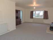 SLY Yn Xbc Y Ue37j Oo 3 Vo6 A