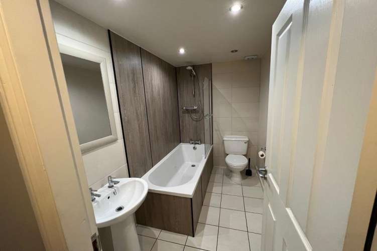 K Rwl7 KPUBU6 O Bz1q Cho Ymhb HX s