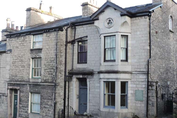 X R Jqj L9boyq FIMD Vs A6 Hs0 EB Cso