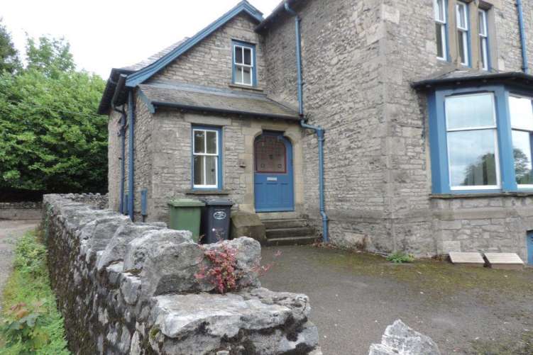 X Trp GCYB Kvm M5 BMQZKU0u P8 QXBU