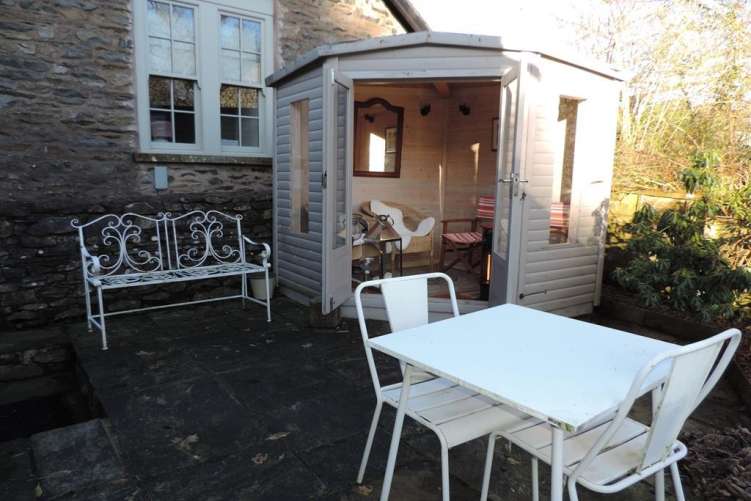 Wo Ch4 C2 W Eqmb Kz A1kpnfg