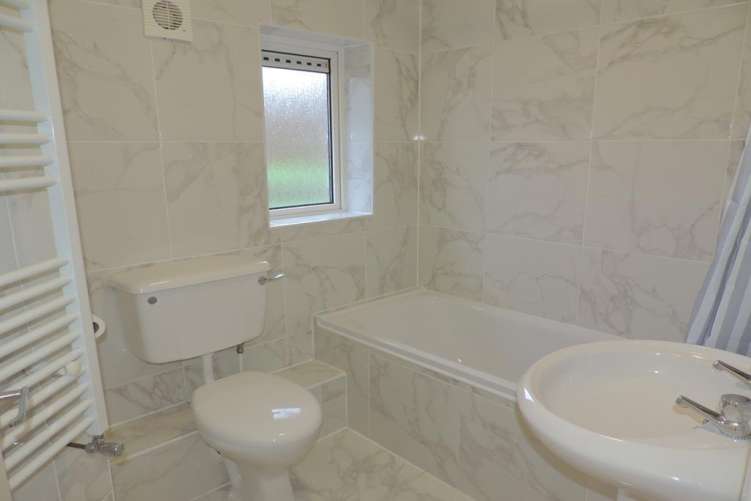 Xl JT71 VM UOCQB Baf ZQD3 Q