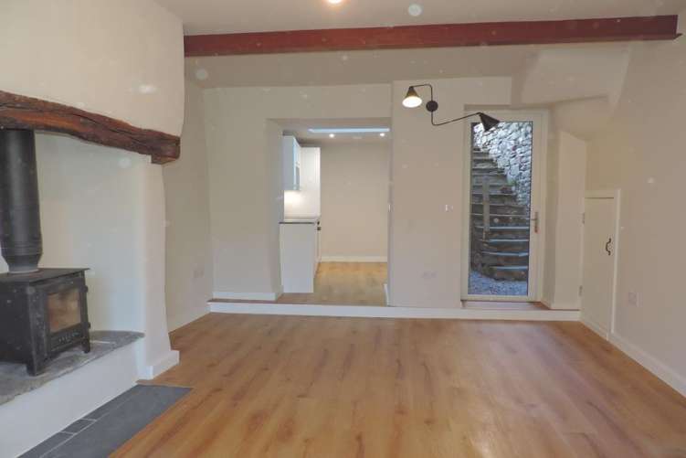 F N6 E Hnfz EU Ct C Nts H7v Qw