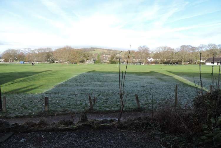 N So VMDBBE2d X7vw D6oizg