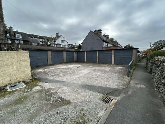 P Xbl G Yt Pskq Qavrhw B6u UQ