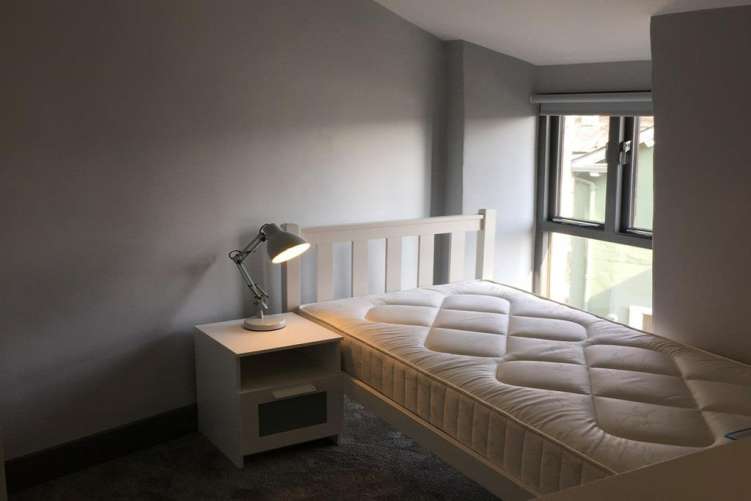 Ai4 T Gna7n EG3h IBZ Oa L IQ