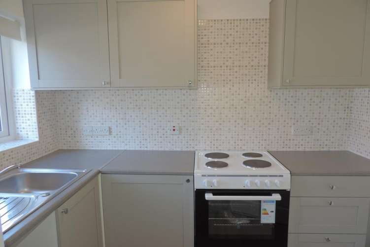 Rb E Du B Je EGXHS Uy36 Me Ug