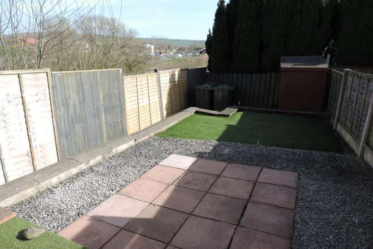 S x3r Lxzika F Mz X In Ja Rrw