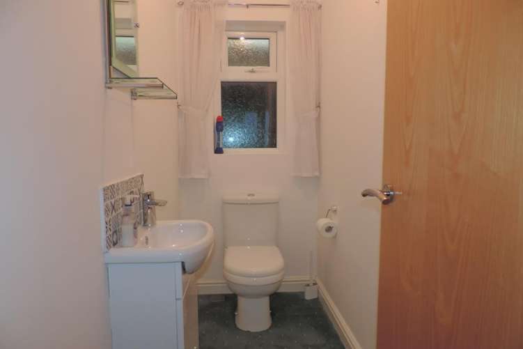 04b Ybr Q1l E Os DHK35ad8 YQ