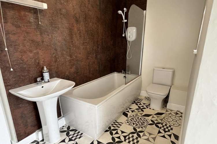 Bbkxy Gyoh ES Cb Lz Wg9 T Xw